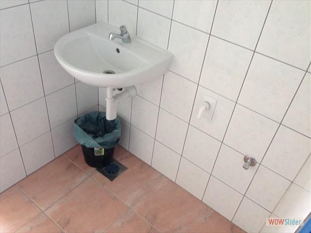 fotka_11_Litija_polaganj_keramike